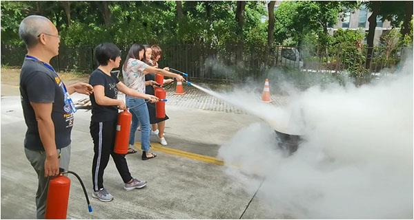 突擊式消防演練，安全生產(chǎn)沒有彩排！